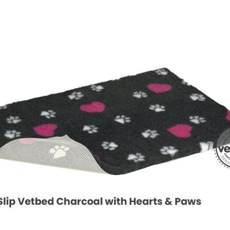Vetbed NonSlip, (75X100cm), Charcoal with Pink Hearts and Paws, Petlife